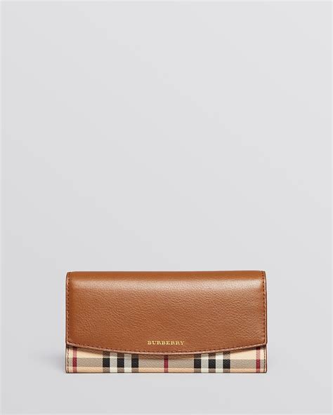 burberry wallet bloomingdale's.